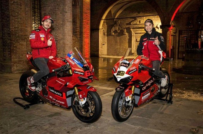 Francesco Bagnaia and Alvaro Bautista World Championship-winning livery ... Bagnaia: Motor di MotoGP Jepang Itu adalah Ducati Milik Saya