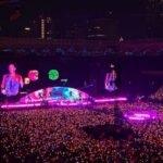 Konser Coldplay di Jakarta 2025 Dipadati 80 Ribu Penonton
