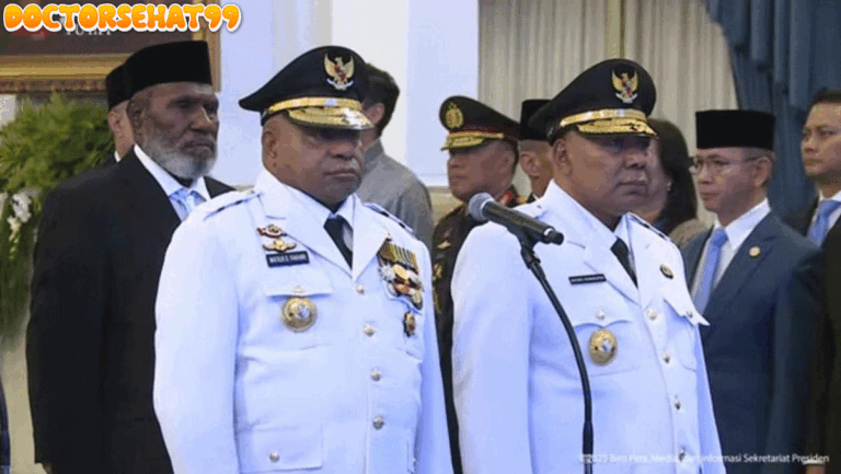Prabowo Lantik Matius Fakhiri dan Aryoko Rumaropen Jadi Gubernur-Wagub Papua