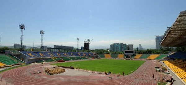 LIVE (16.30 u): Carlos Forbs is de logische vervanger van Tzolis op bezoek bij Kairat Almaty in de Champions League